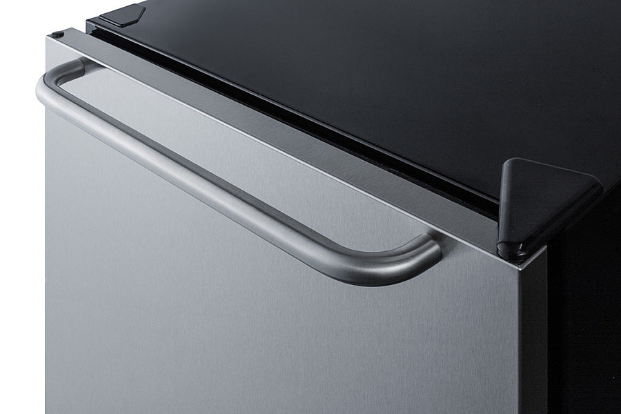 Summit - 24" Wide Built-In All-Refrigerator, ADA Compliant Summit - 24" Wide Built-In All-Refrigerator, ADA Compliant