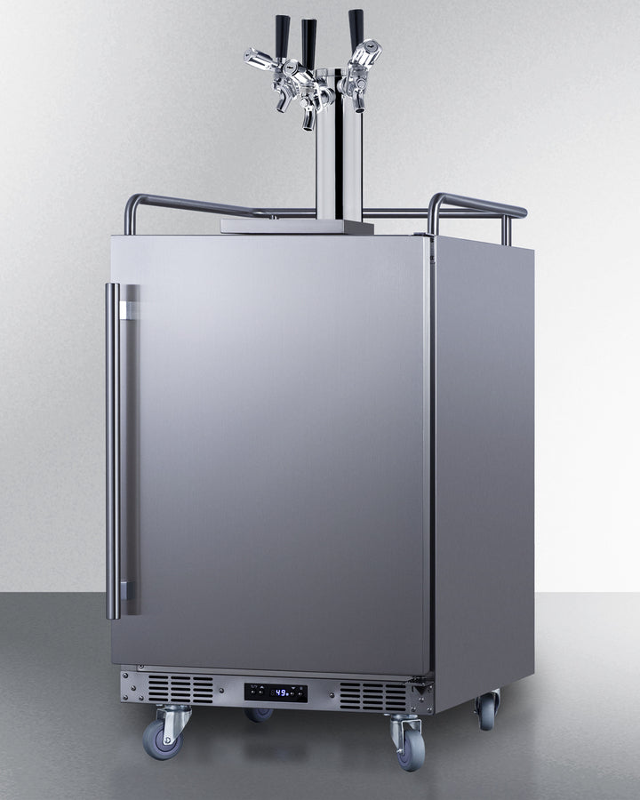 Summit Commercial - 24" Wide Built-In Outdoor Beer Kegerator Summit Commercial - 24" Wide Built-In Outdoor Beer Kegerator