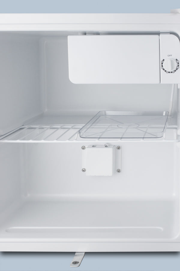 Accucold - Compact Refrigerator-Freezer Accucold - Compact Refrigerator-Freezer