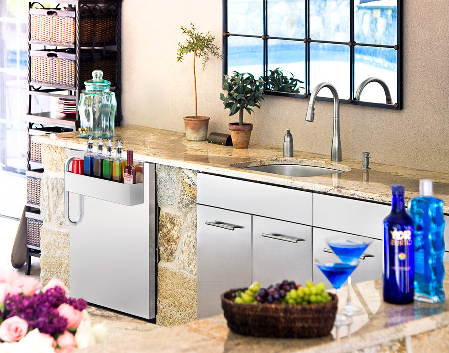 Summit Commercial - 24" Wide Outdoor All-Refrigerator, with Speed Rail Summit Commercial - 24" Wide Outdoor All-Refrigerator, with Speed Rail