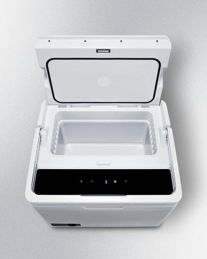 Accucold - Portable Refrigerator/Freezer Accucold - Portable Refrigerator/Freezer