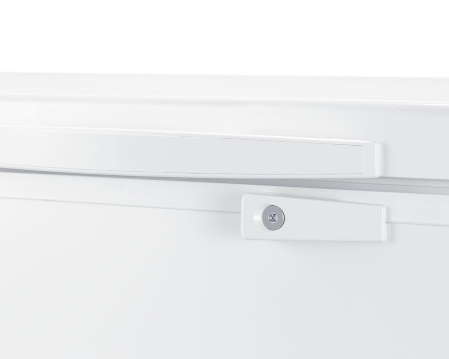 Summit - 6.7 Cu.Ft. Chest Freezer, -35ºC | VLT74 Summit - 6.7 Cu.Ft. Chest Freezer, -35ºC | VLT74