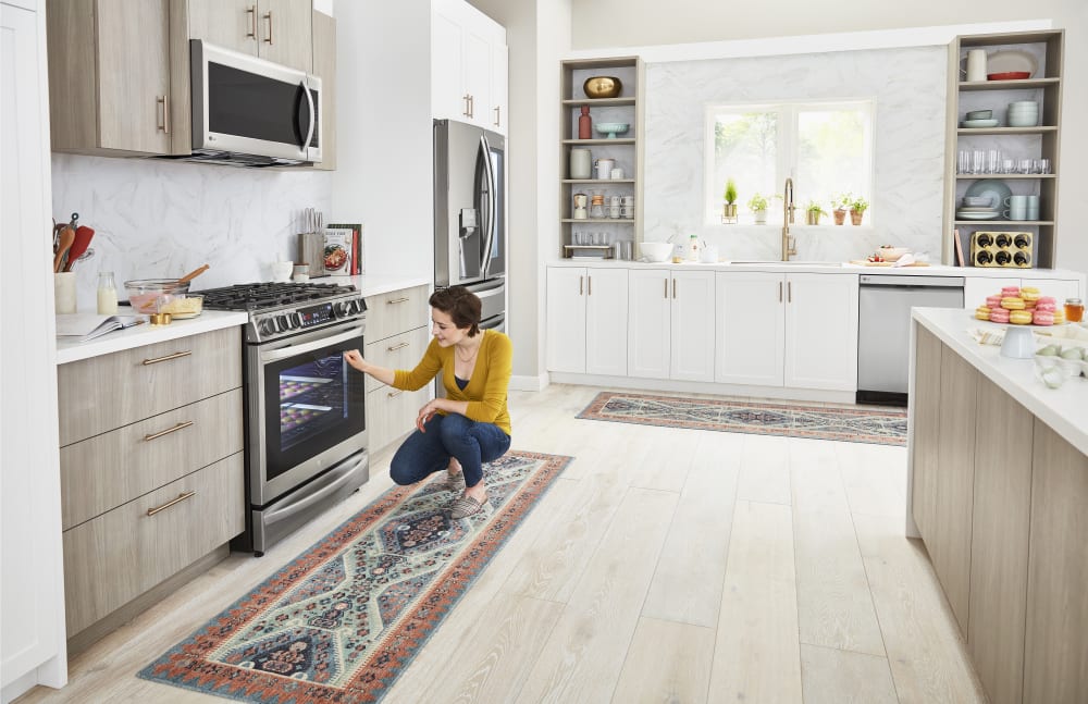 LG 6.3 CF Gas Single Oven Slide-In Range, Instaview, Air Fry, Air SousVide - Stainless LSGL6337F LG 6.3 CF Gas Single Oven Slide-In Range, Instaview, Air Fry, Air SousVide - Stainless LSGL6337F