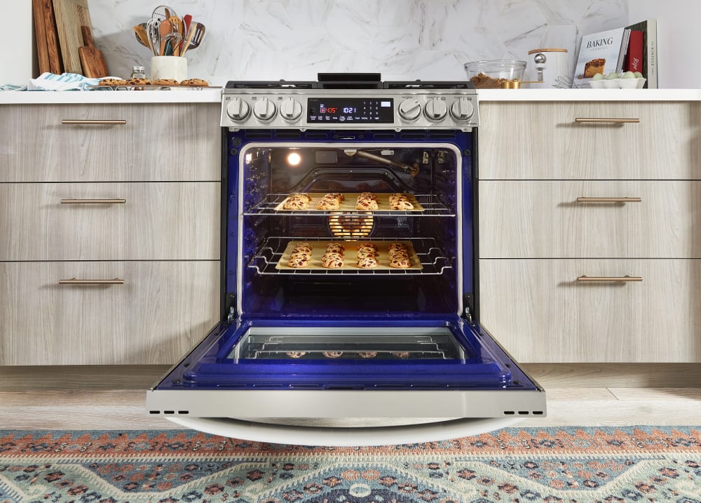 LG 6.3 CF Gas Single Oven Slide-In Range, Instaview, Air Fry, Air SousVide - Stainless LSGL6337F LG 6.3 CF Gas Single Oven Slide-In Range, Instaview, Air Fry, Air SousVide - Stainless LSGL6337F