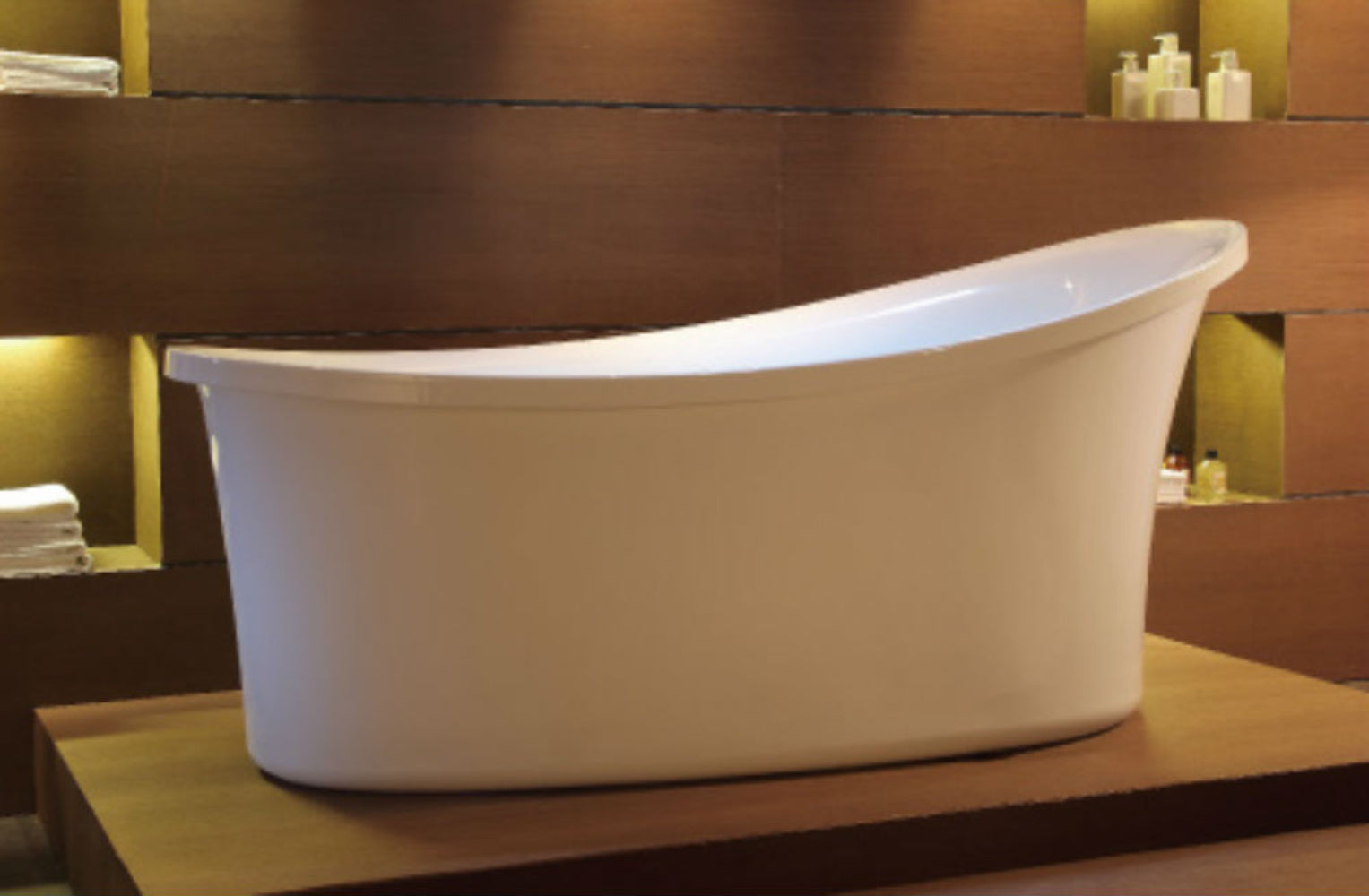 EAGO - 6 ft White Free Standing Air Bubble Bathtub | AM1800 EAGO - 6 ft White Free Standing Air Bubble Bathtub | AM1800