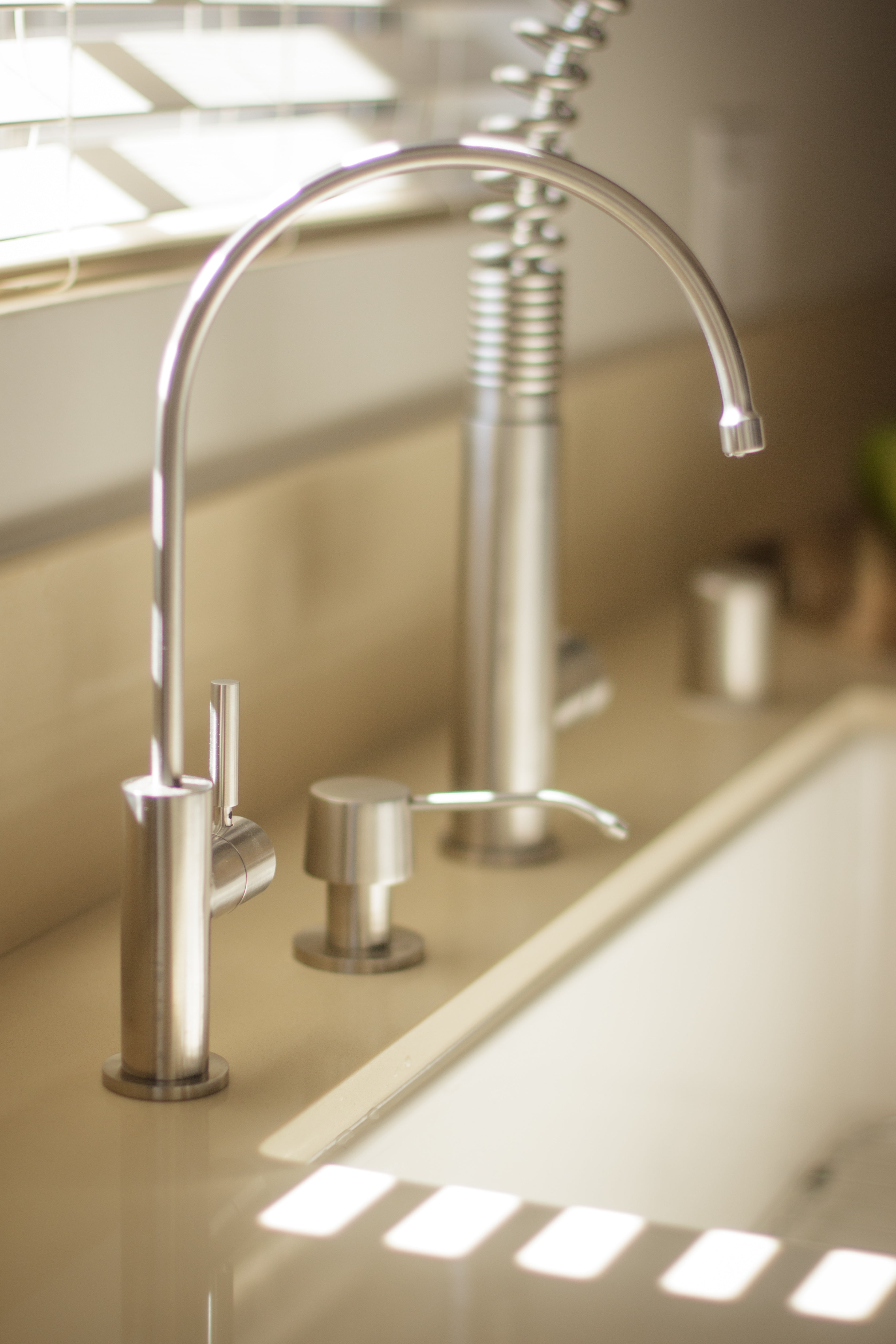 ALFI Brand - BSS Solid Brushed Stainless Steel Modern Soap Dispenser | AB5004-BSS ALFI Brand - BSS Solid Brushed Stainless Steel Modern Soap Dispenser | AB5004-BSS