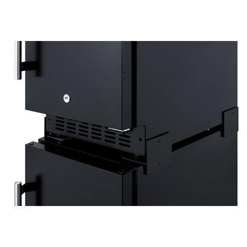 Summit All-Refrigerators 15" Wide Built-In All-Refrigerator Summit All-Refrigerators 15" Wide Built-In All-Refrigerator
