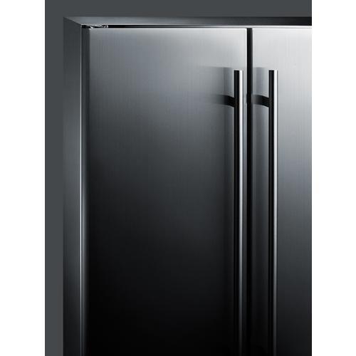 Summit Classic Undercounter Wine Cellars 24" Wide Built-In Wine/Beverage Center Summit Classic Undercounter Wine Cellars 24" Wide Built-In Wine/Beverage Center