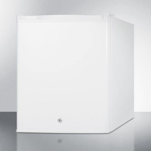Summit Commercial All-Refrigerators Commercial 17" 1.7 Cu. Ft. White Built-In Compact Refrigerator