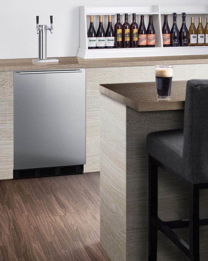 Summit Commercial Undercounter, ADA Beer Dispenser 24" Wide Built-In Kegerator, ADA Compliant Summit Commercial Undercounter, ADA Beer Dispenser 24" Wide Built-In Kegerator, ADA Compliant