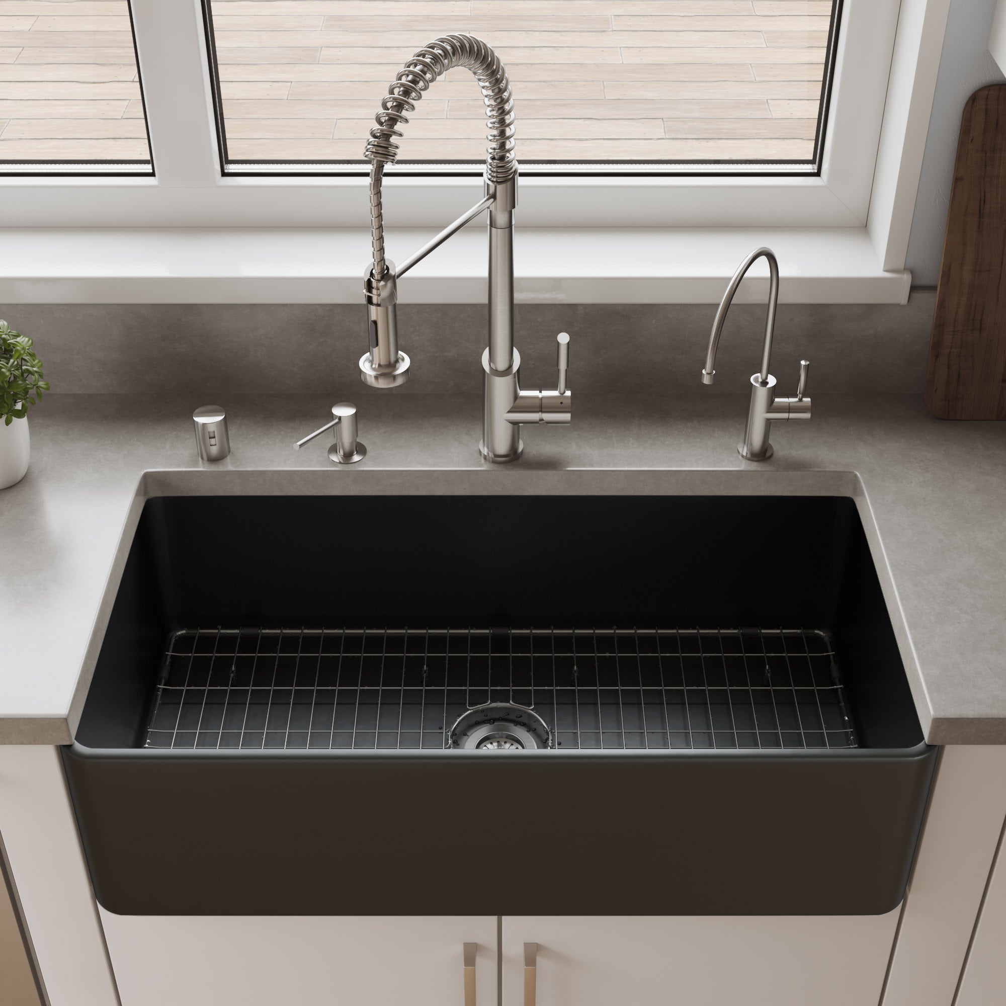 ALFI Brand - Black Matte Smooth Apron 36" x 18" Single Bowl Fireclay Farm Sink | ABF3618-BM ALFI Brand - Black Matte Smooth Apron 36" x 18" Single Bowl Fireclay Farm Sink | ABF3618-BM