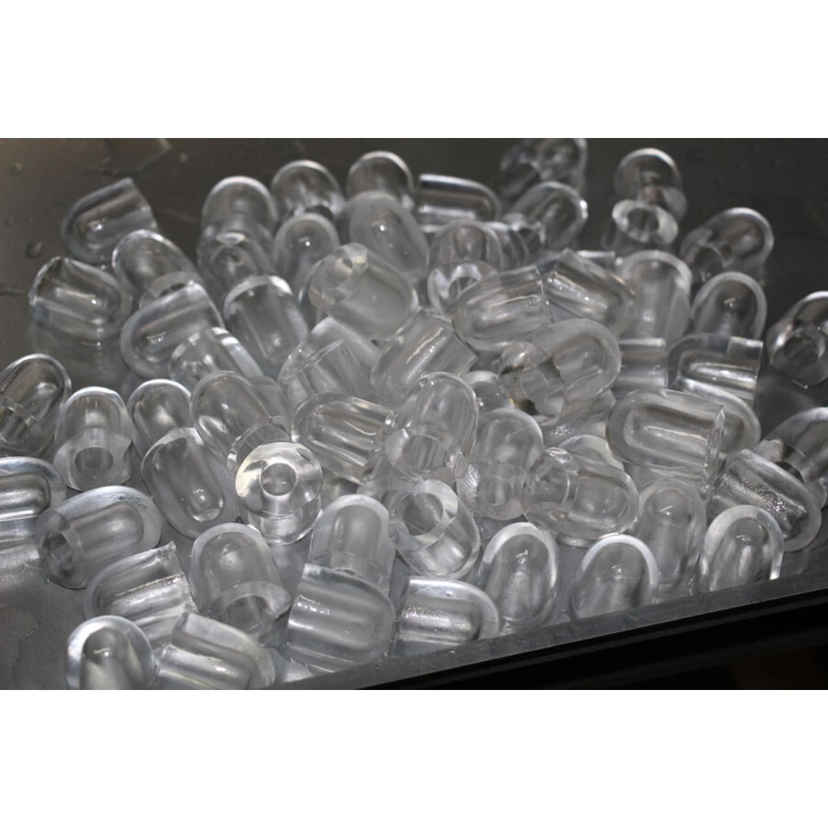 Summit - 55 lb. commercial bullet ice machine - BIM55BU