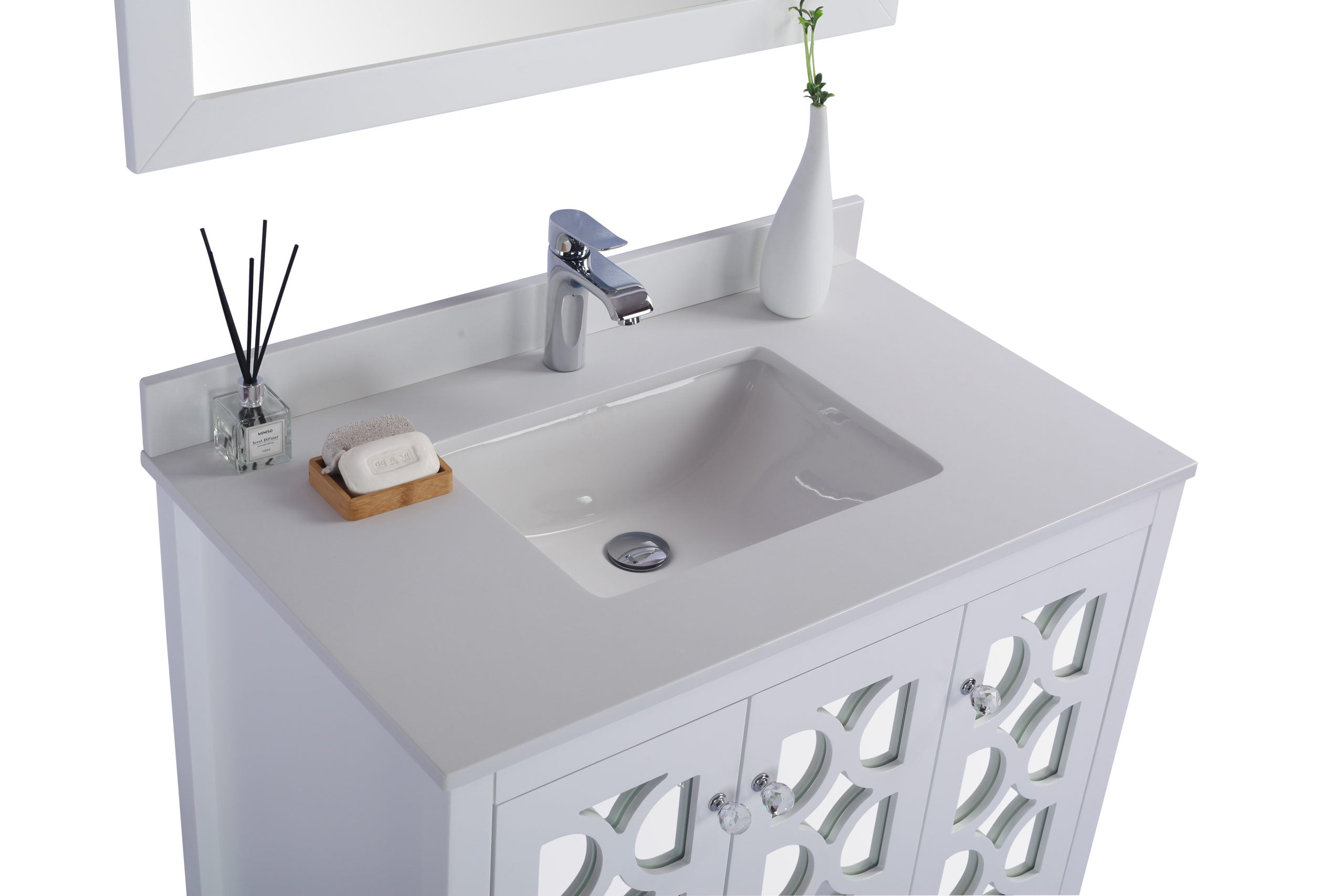 Laviva - Mediterraneo 36" White Bathroom Vanity with White Quartz Countertop | 313MKSH-36W-WQ