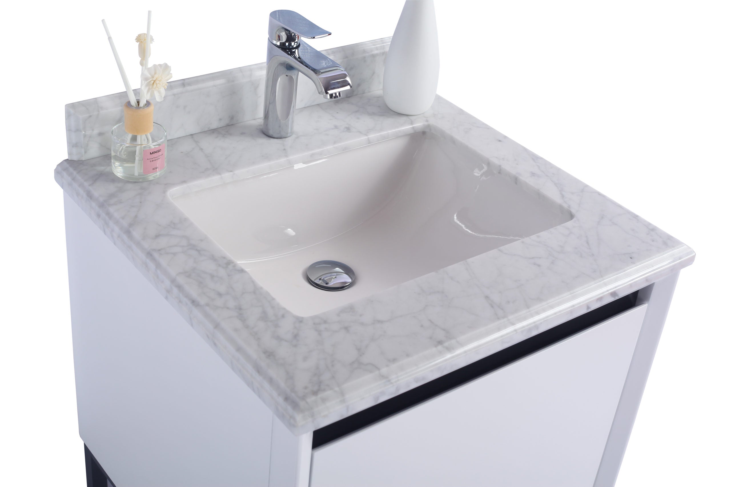 Laviva - Alto 24" White Bathroom Vanity with White Carrara Marble Countertop | 313SMR-24W-WC