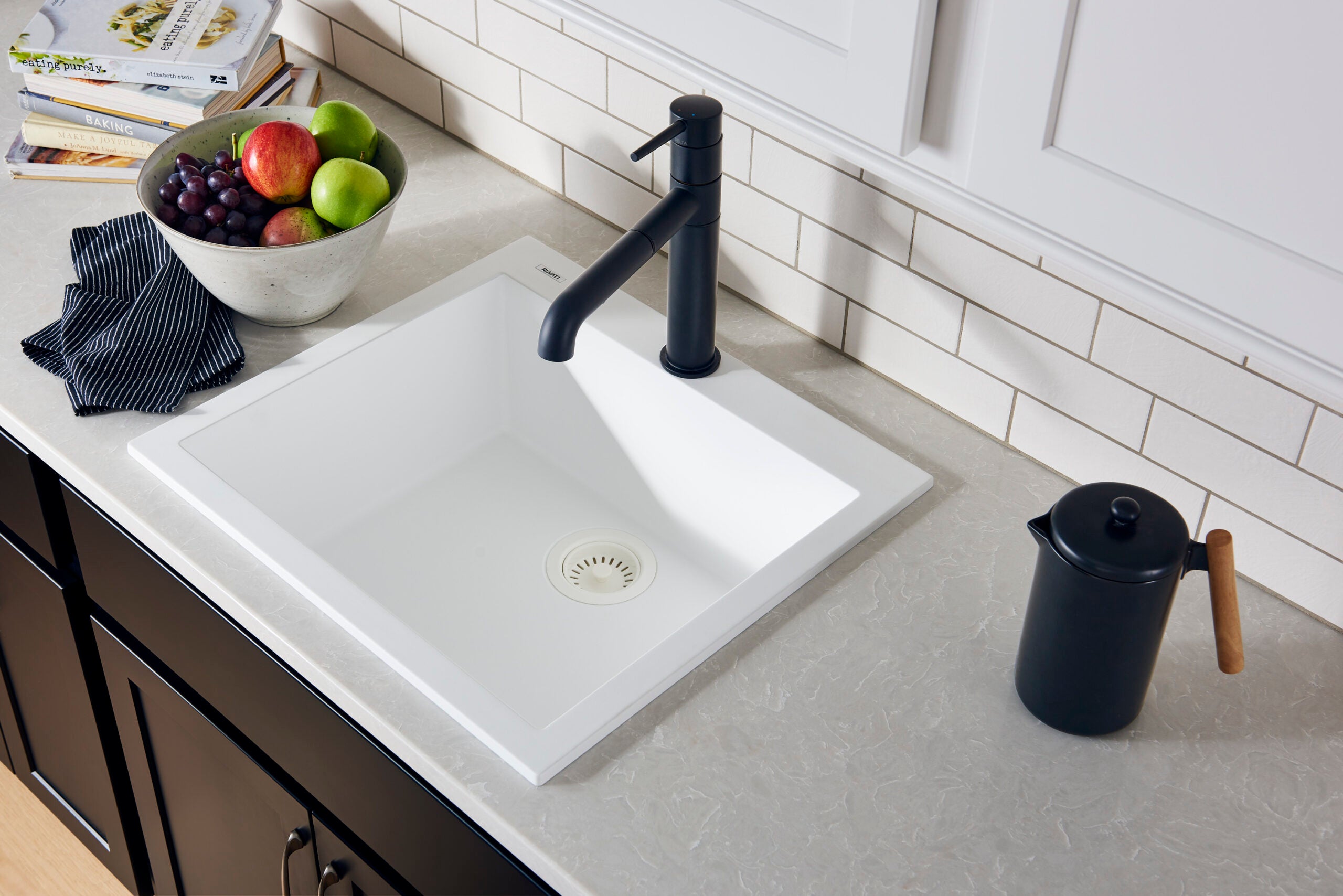 Ruvati 23 x 20 inch epiGranite Drop-in Topmount Granite Composite Single Bowl Kitchen Sink – Arctic White – RVG1023WH