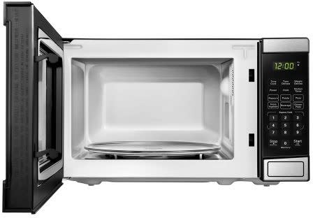 Danby Countertop Microwaves DBMW0721BBS