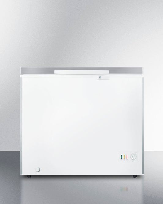 Summit - 6.7 Cu.Ft. Chest Freezer | SCFM73SL